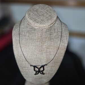 Elegant Black Pendant Necklace